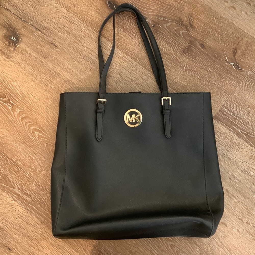Michael Kors black tote